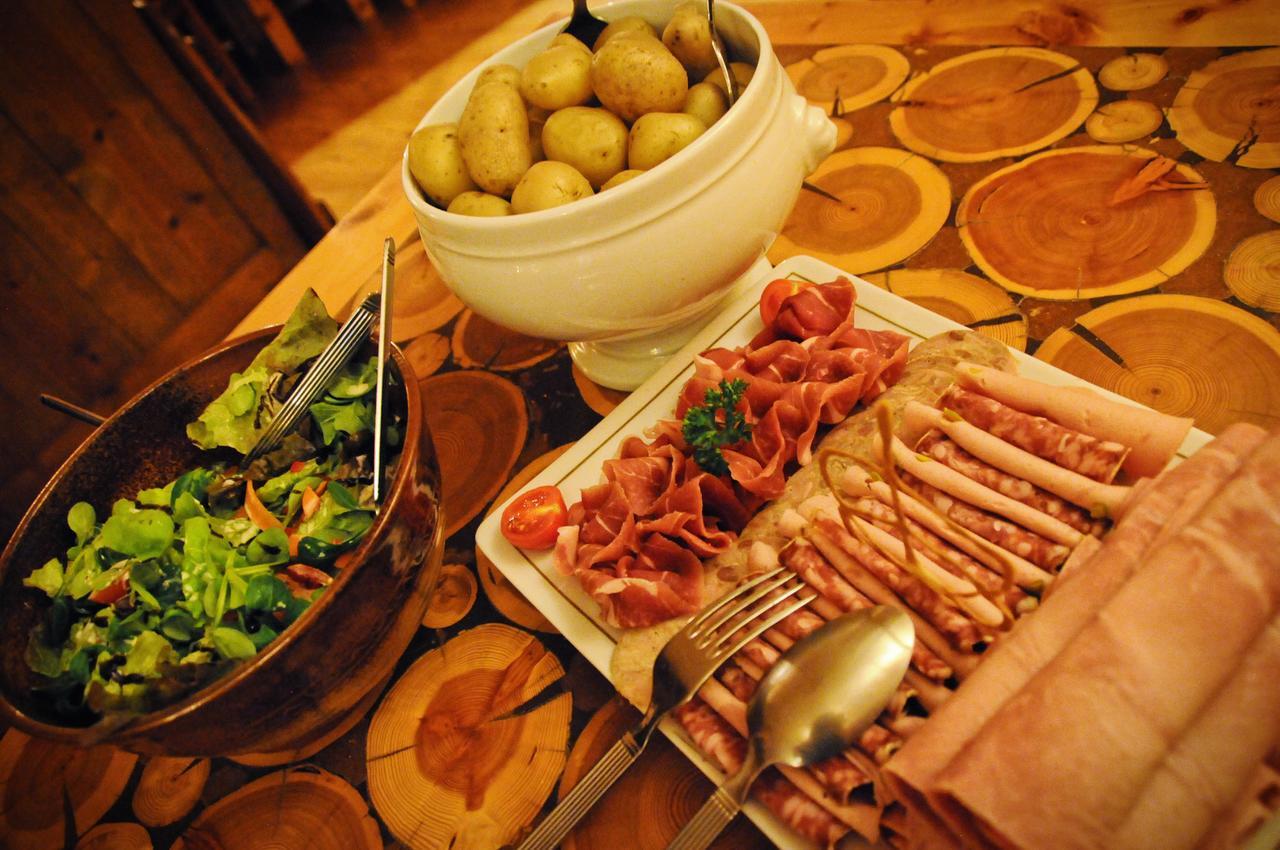 Hotel & Spa La Ferme De L'Izoard 阿维厄 外观 照片