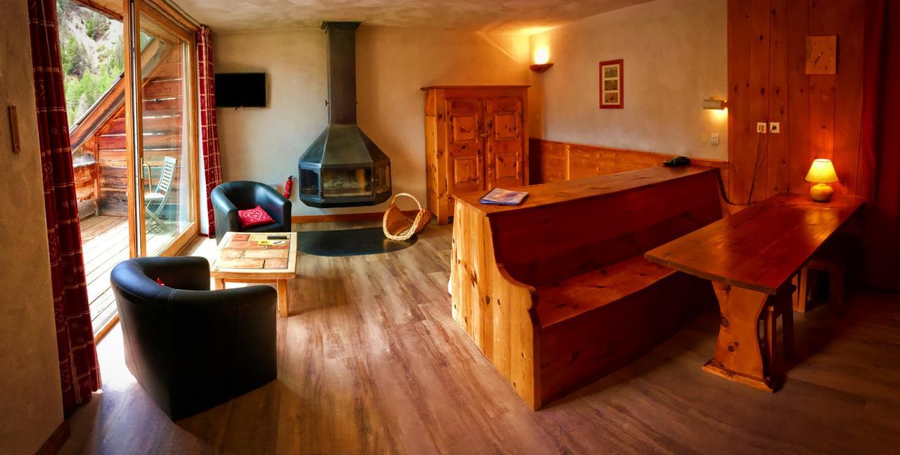 Hotel & Spa La Ferme De L'Izoard 阿维厄 外观 照片