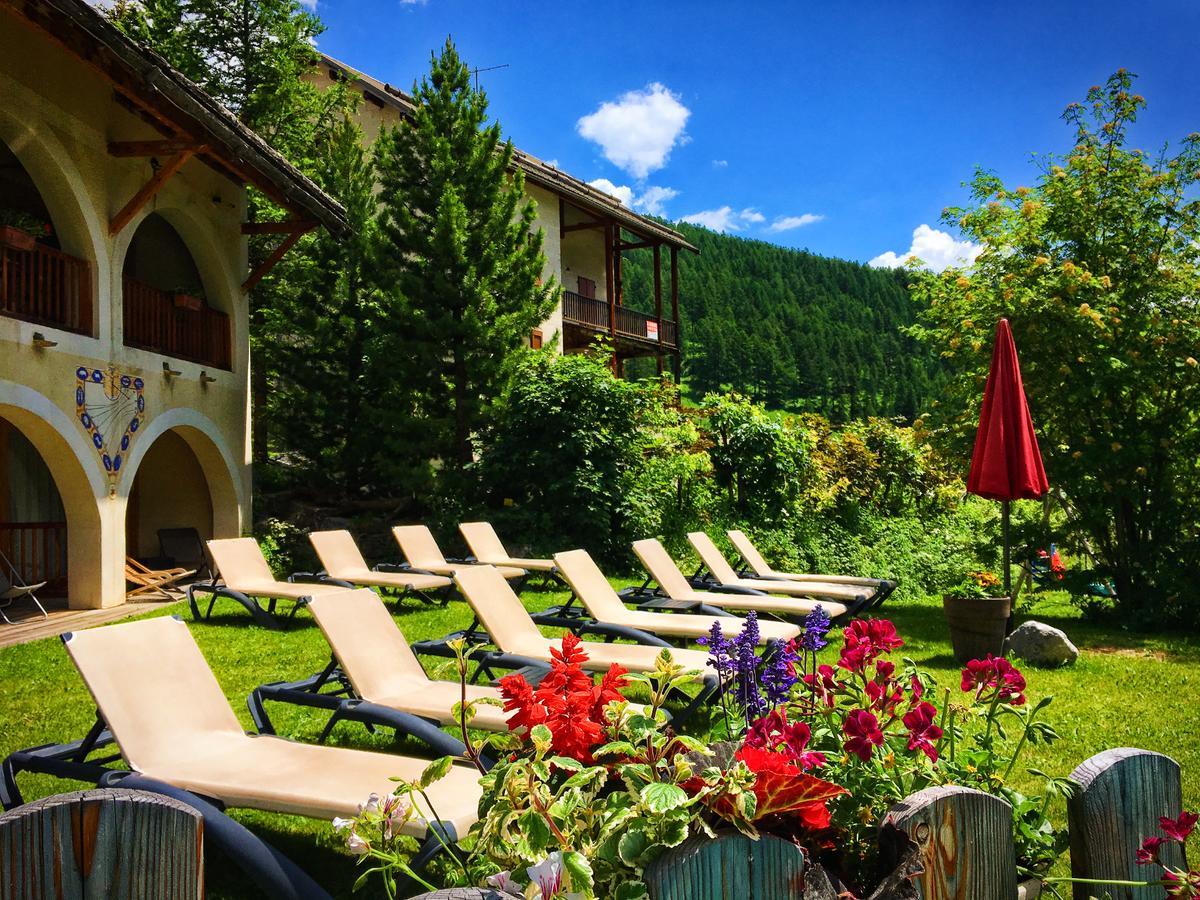Hotel & Spa La Ferme De L'Izoard 阿维厄 外观 照片