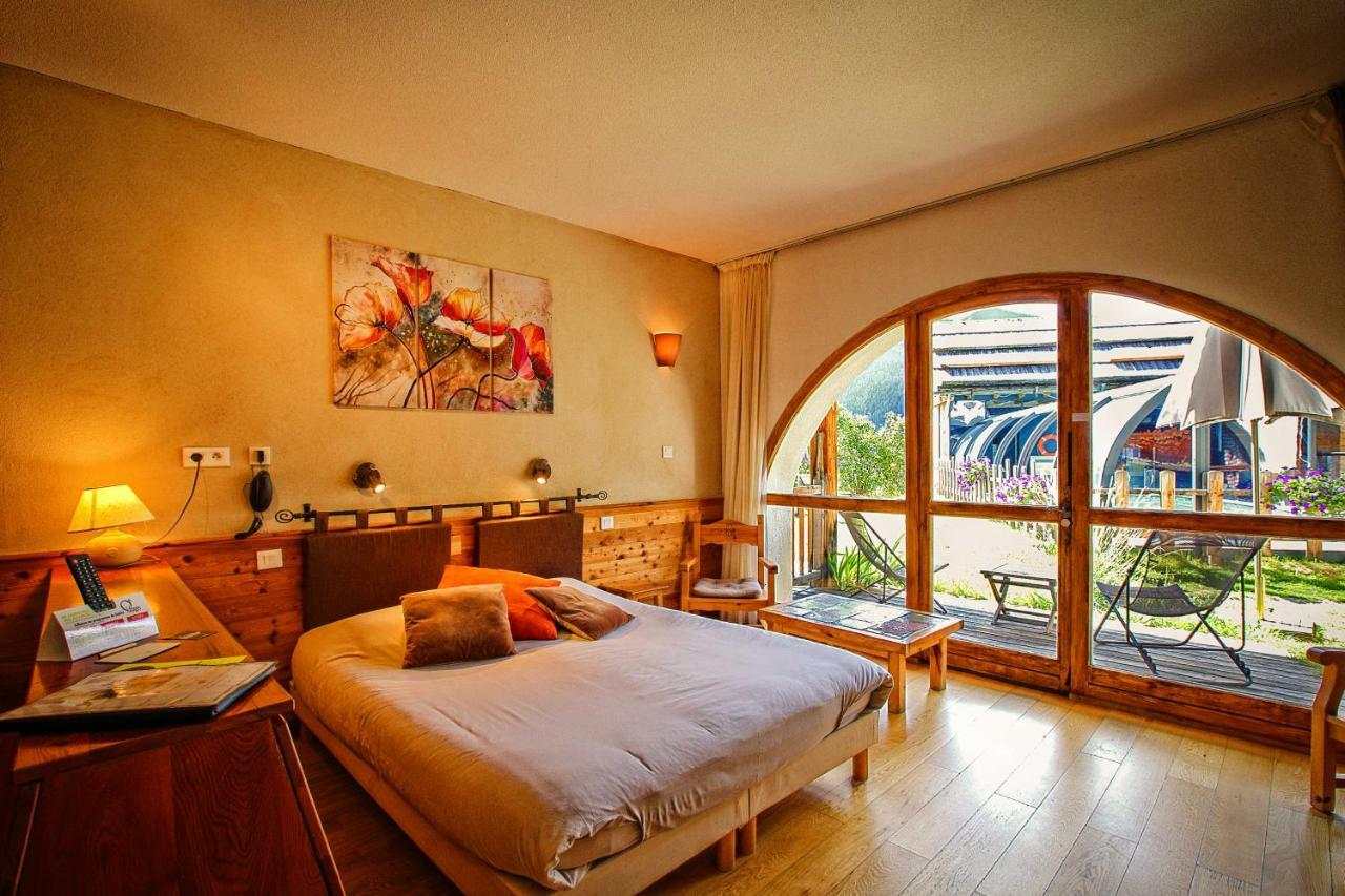 Hotel & Spa La Ferme De L'Izoard 阿维厄 外观 照片