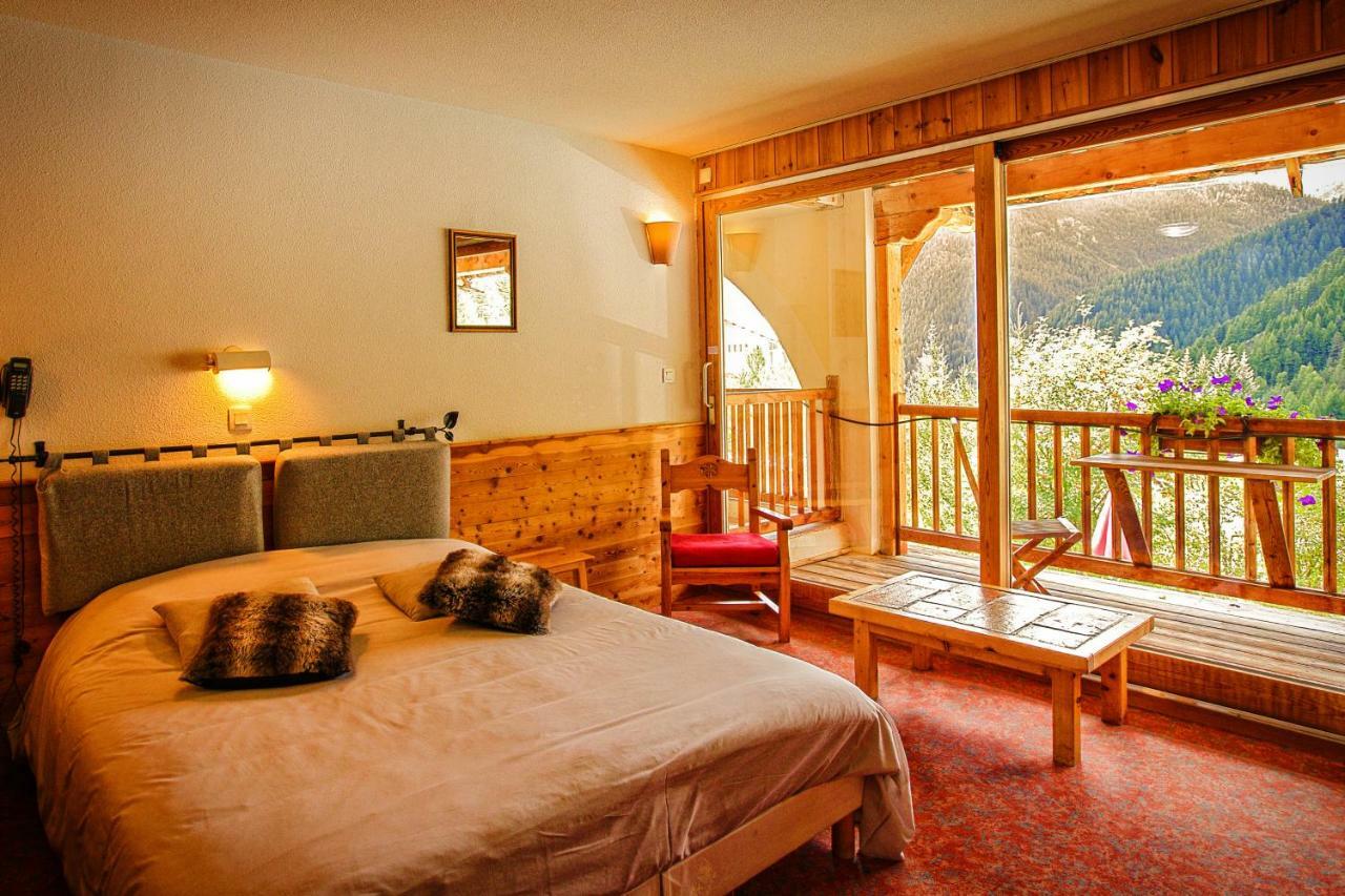 Hotel & Spa La Ferme De L'Izoard 阿维厄 外观 照片